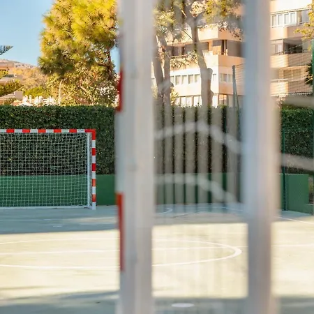 公寓 Beachfront With Panoramic Sea Views, Private Parking, Swimming Pools And Mini Golf