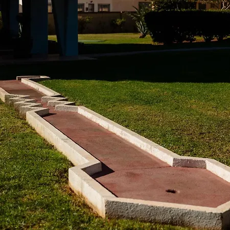 公寓 Beachfront With Panoramic Sea Views, Private Parking, Swimming Pools And Mini Golf *