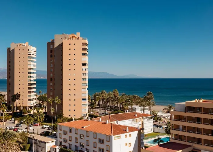 Beachfront With Panoramic Sea Views, Private Parking, Swimming Pools And Mini Golf Apartmán *