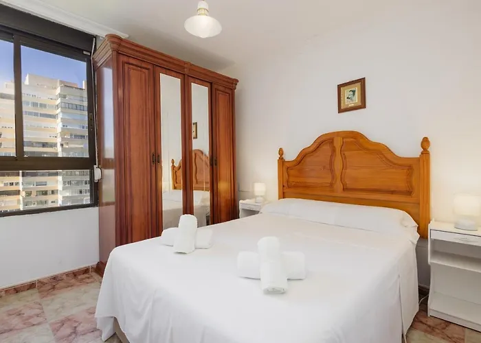 Beachfront With Panoramic Sea Views, Private Parking, Swimming Pools And Mini Golf Apartmán