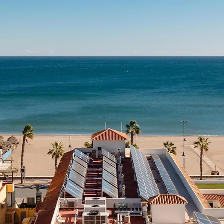 Апартаменты Beachfront With Stunning Views In *
