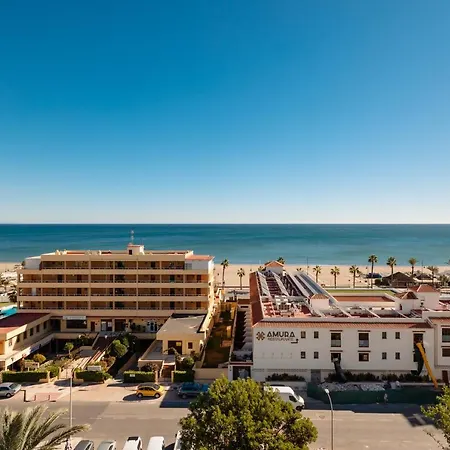 Beachfront With Stunning Views In * Торремолинос