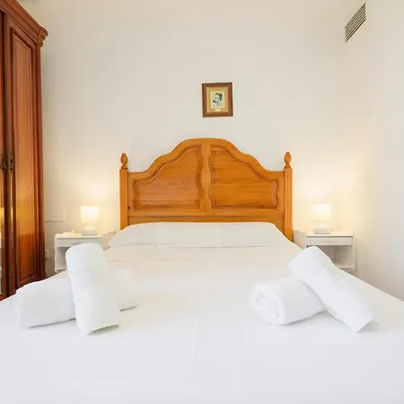 Apartment Beachfront With Stunning Views In *